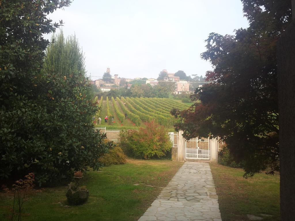 B&B Vigneto Pardom Montiglio Kültér fotó